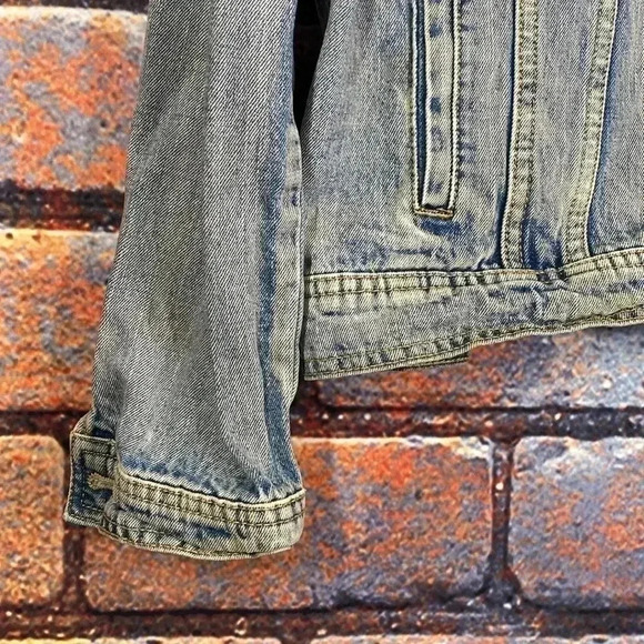 Articles of Society Los Angeles Women’s Sherpa Denim Jacket - Picture 5 of 8